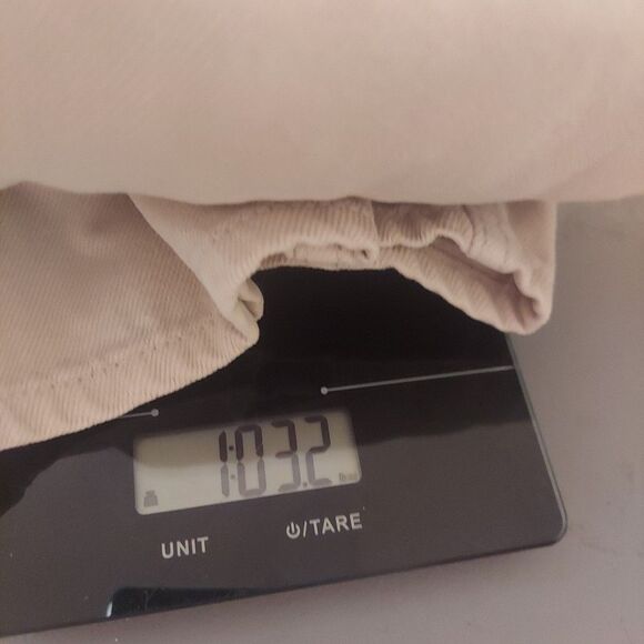 H&M Beige Denim High Waist Cropped Tapered Jeans Elastic Waist Sz 8 - Picture 9 of 10